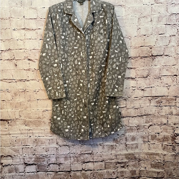 Eddie Bauer Cozy Holiday Night Gown / Sleep Shirt Size Small (C-36) - Picture 2 of 8